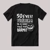 50 évesen túléltem a 90-es éveket, most már bármit. Fekete feliratos szülinapos vicces póló.