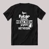 Igen Futár vagyok, nem, nem segítek hétvégén. Fekete feliratos szakmás vicces póló.
